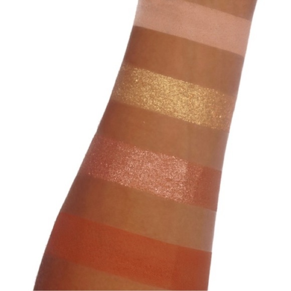 Illuminati Cosmetics Quad Eyeshadow Palette - Enlightened - Picture 3 of 8